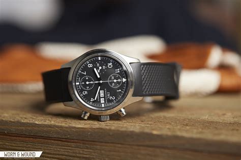 caratteristiche dell iwc 3706|Missed Reviews: The 3706 “Fliegerchronograph” is a Reminder .